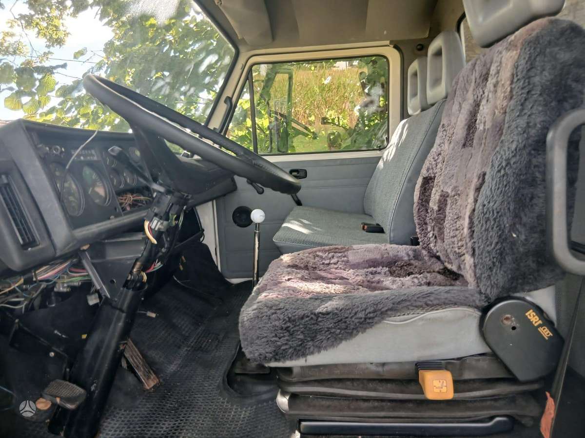 MAN 8.150, cab-chassis trucks