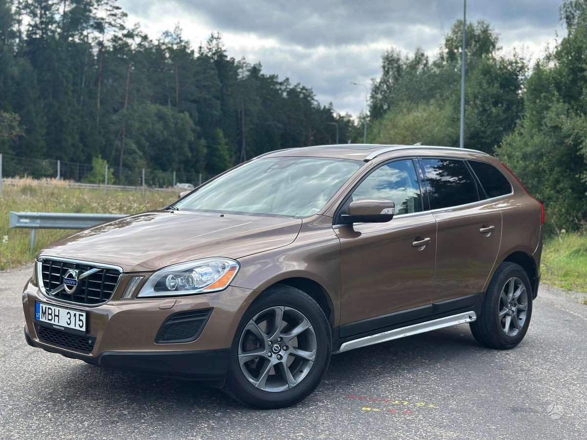 Volvo XC60 - 1