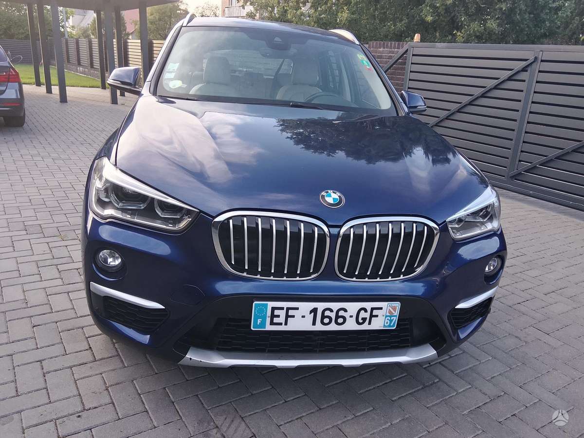 BMW X1, 2.0 l., Внедорожник / Кроссовер