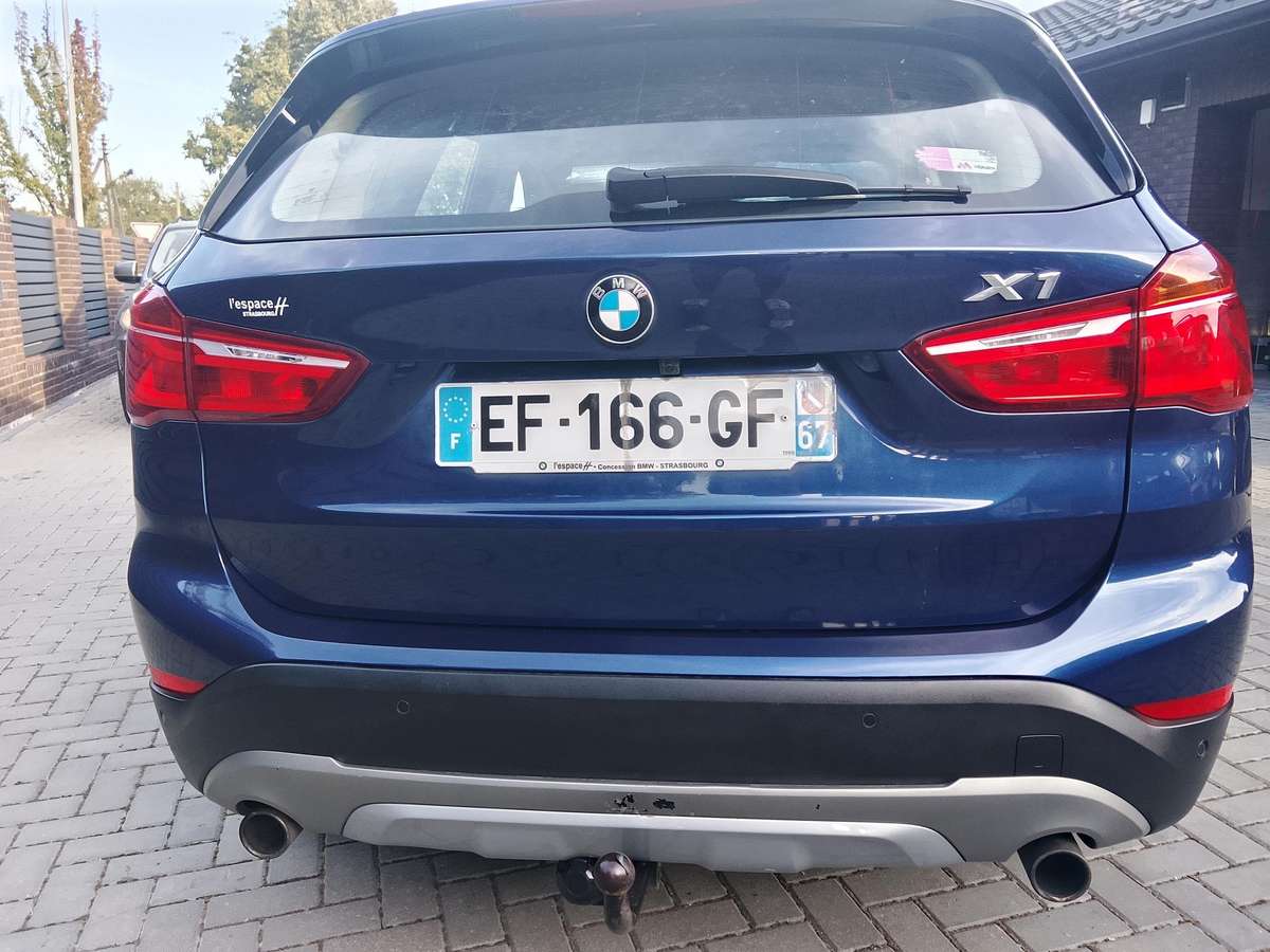 BMW X1, 2.0 l., Внедорожник / Кроссовер