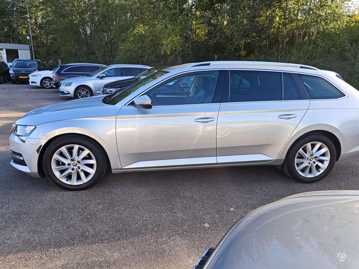 Skoda Superb, 2.0 l., Универсал