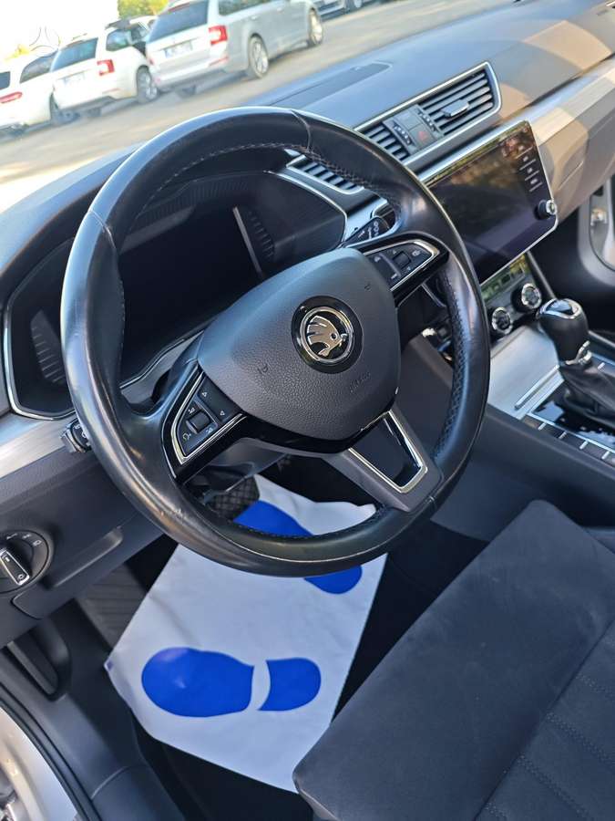 Skoda Superb, 2.0 l., Универсал