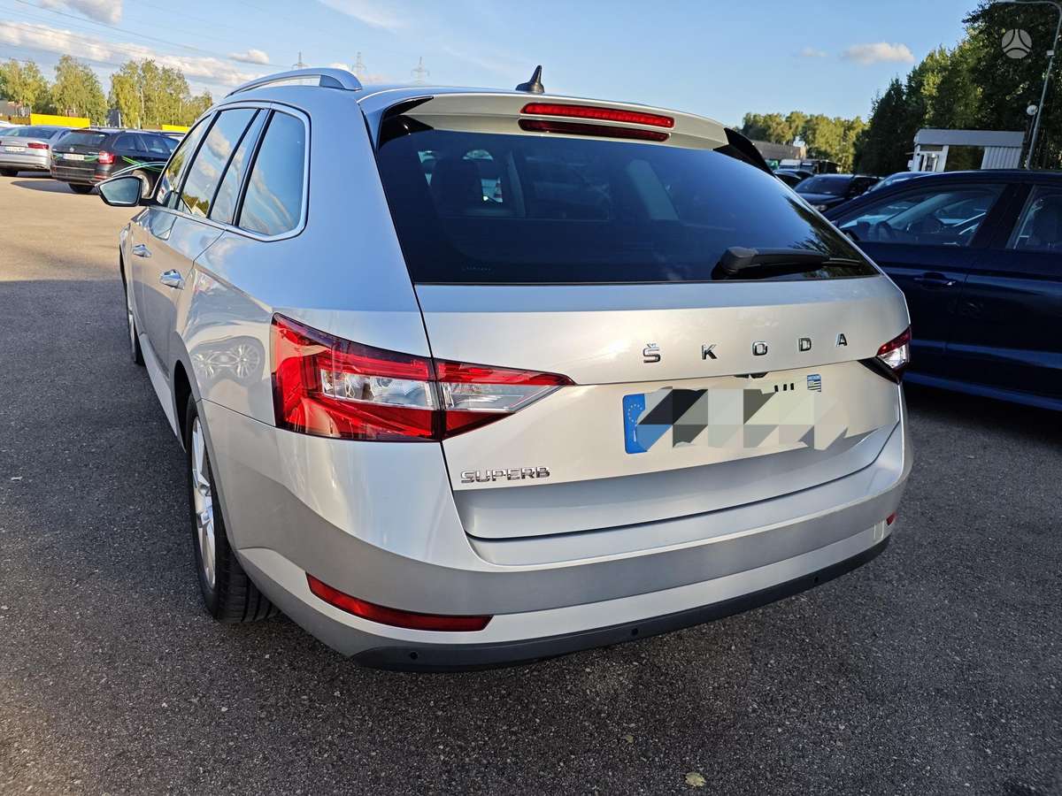 Skoda Superb, 2.0 l., Универсал
