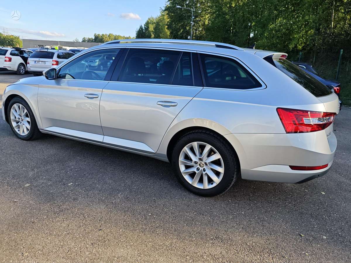Skoda Superb, 2.0 l., Универсал