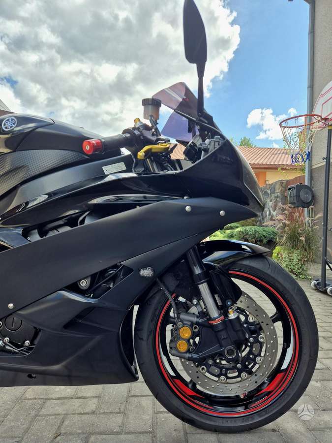 Yamaha R6 600cc, superbikes