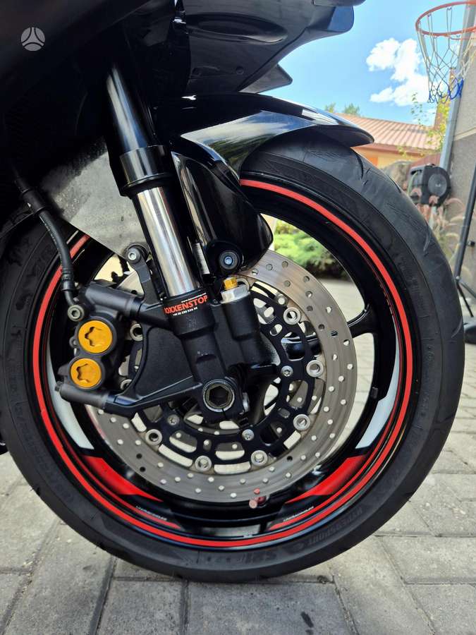 Yamaha R6 600cc, superbikes