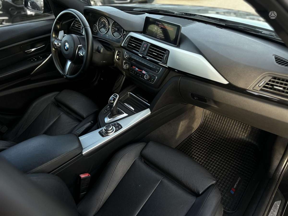 BMW 330, 3.0 l., wagon