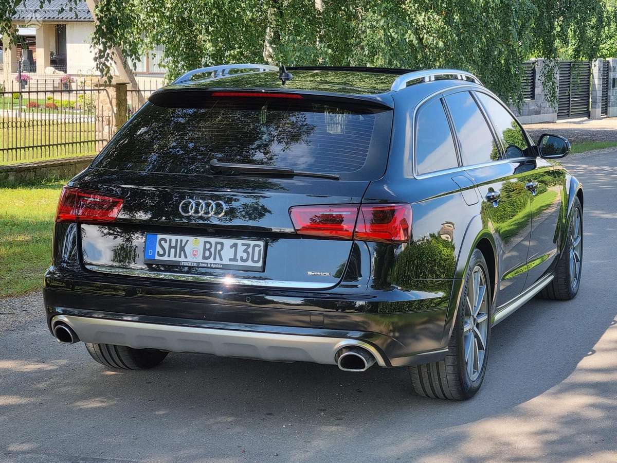 Audi A6 allroad, 3.0 l., Универсал
