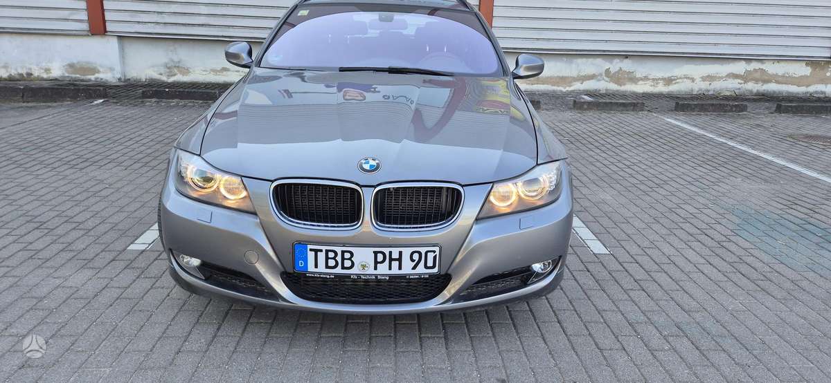 BMW 320, 2.0 l., wagon
