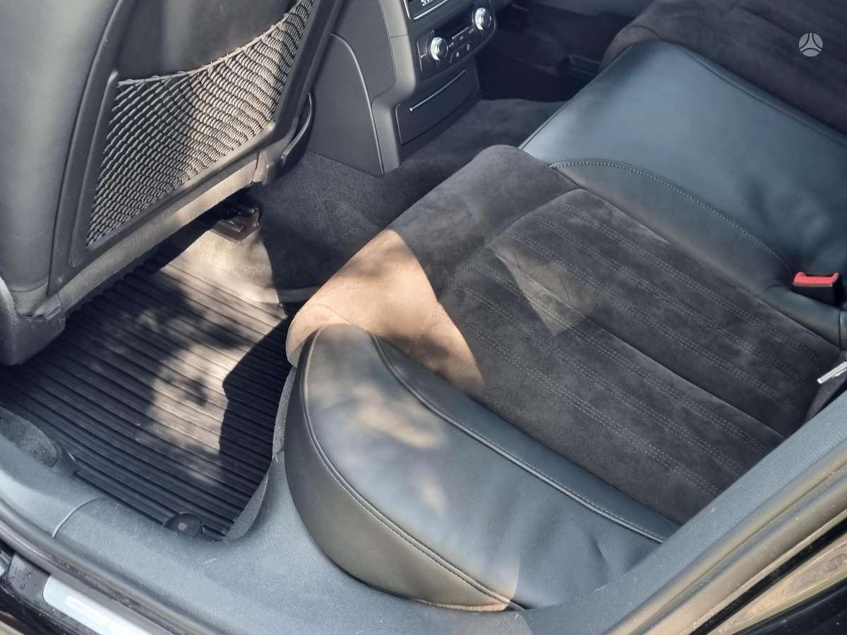 Audi A6 allroad, 3.0 l., Универсал