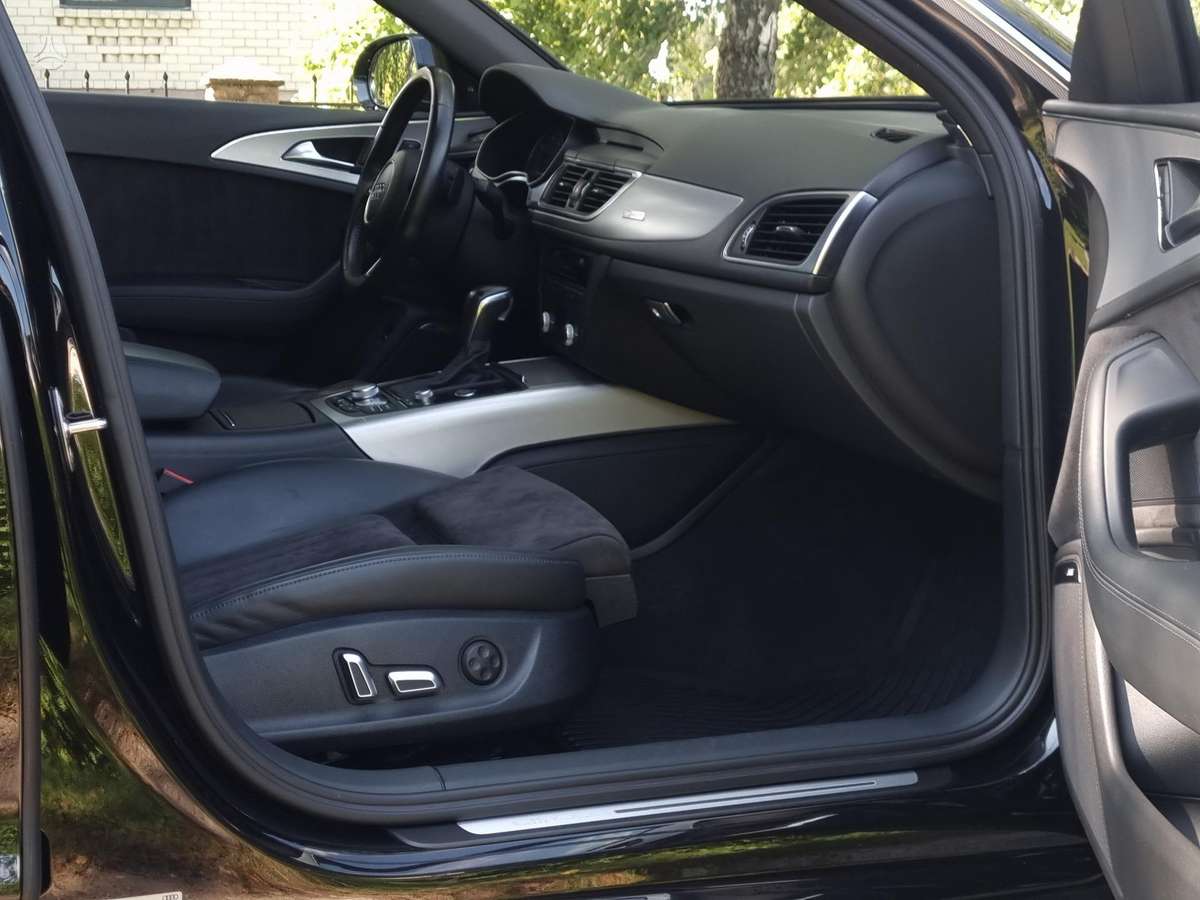 Audi A6 allroad, 3.0 l., Универсал