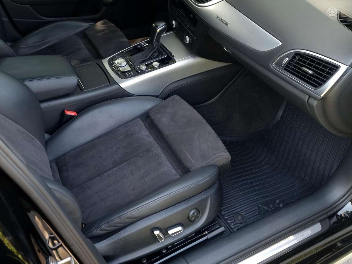 Audi A6 allroad, 3.0 l., Универсал