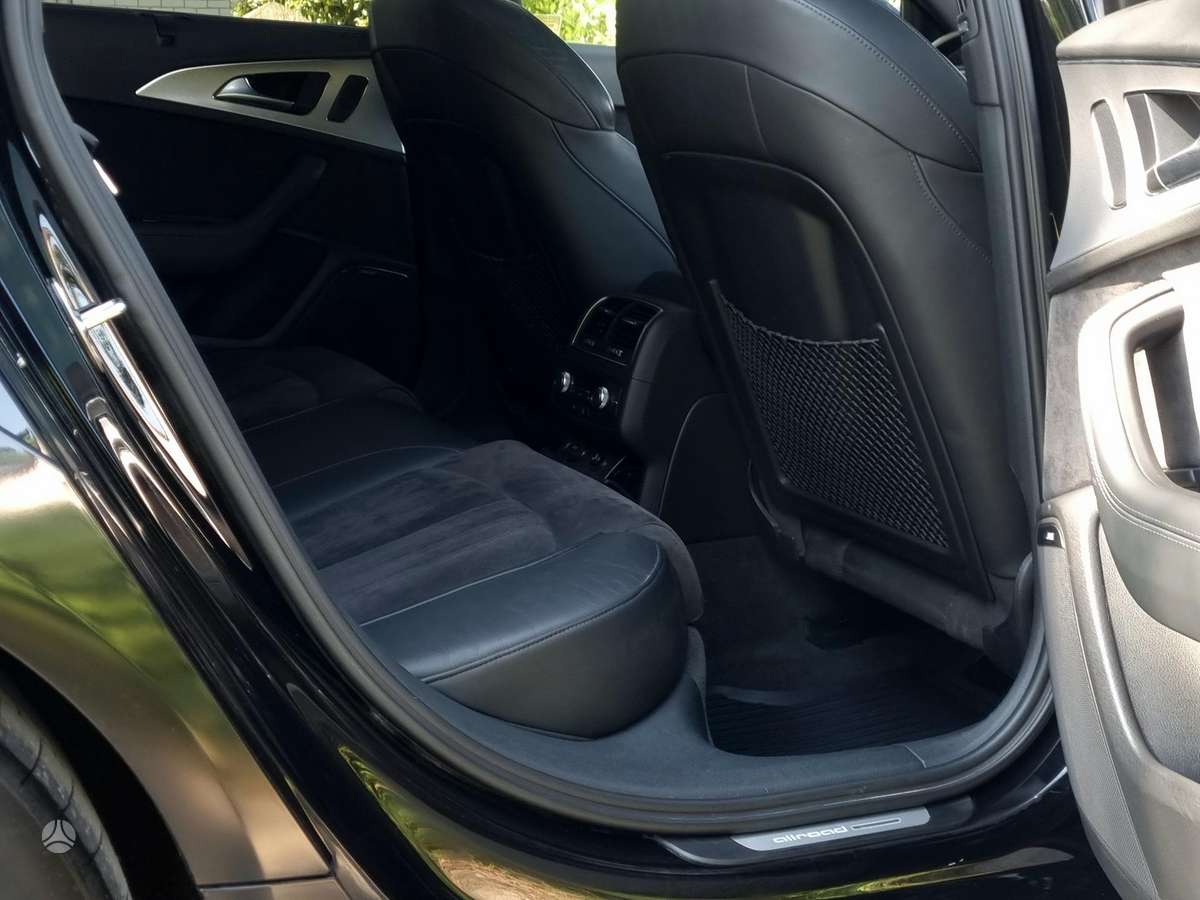 Audi A6 allroad, 3.0 l., Универсал