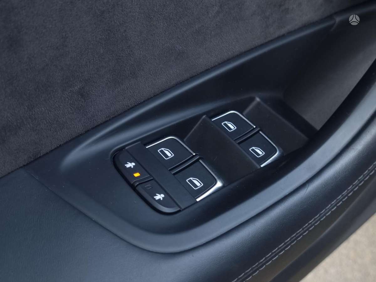 Audi A6 allroad, 3.0 l., Универсал