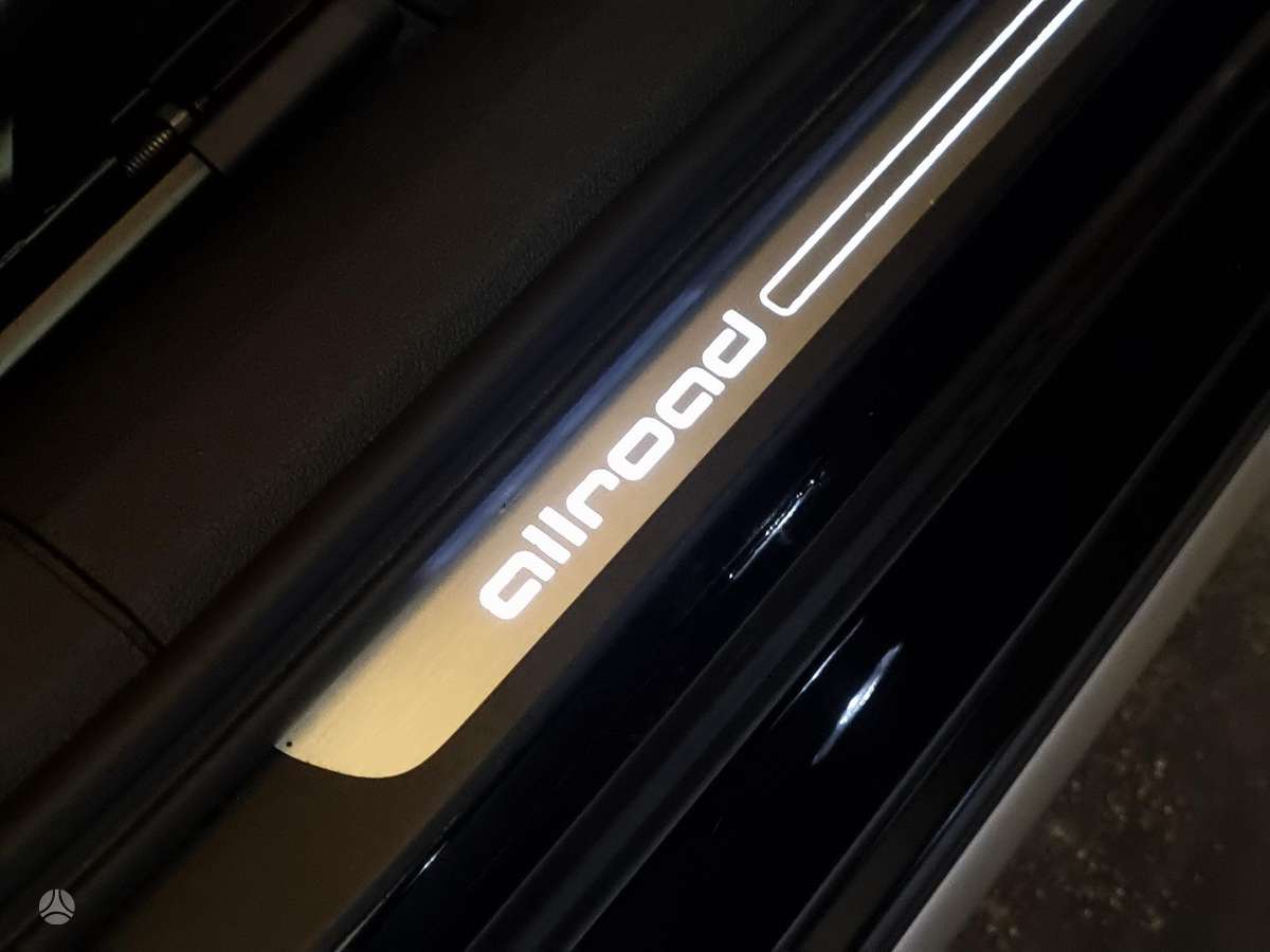 Audi A6 allroad, 3.0 l., Универсал