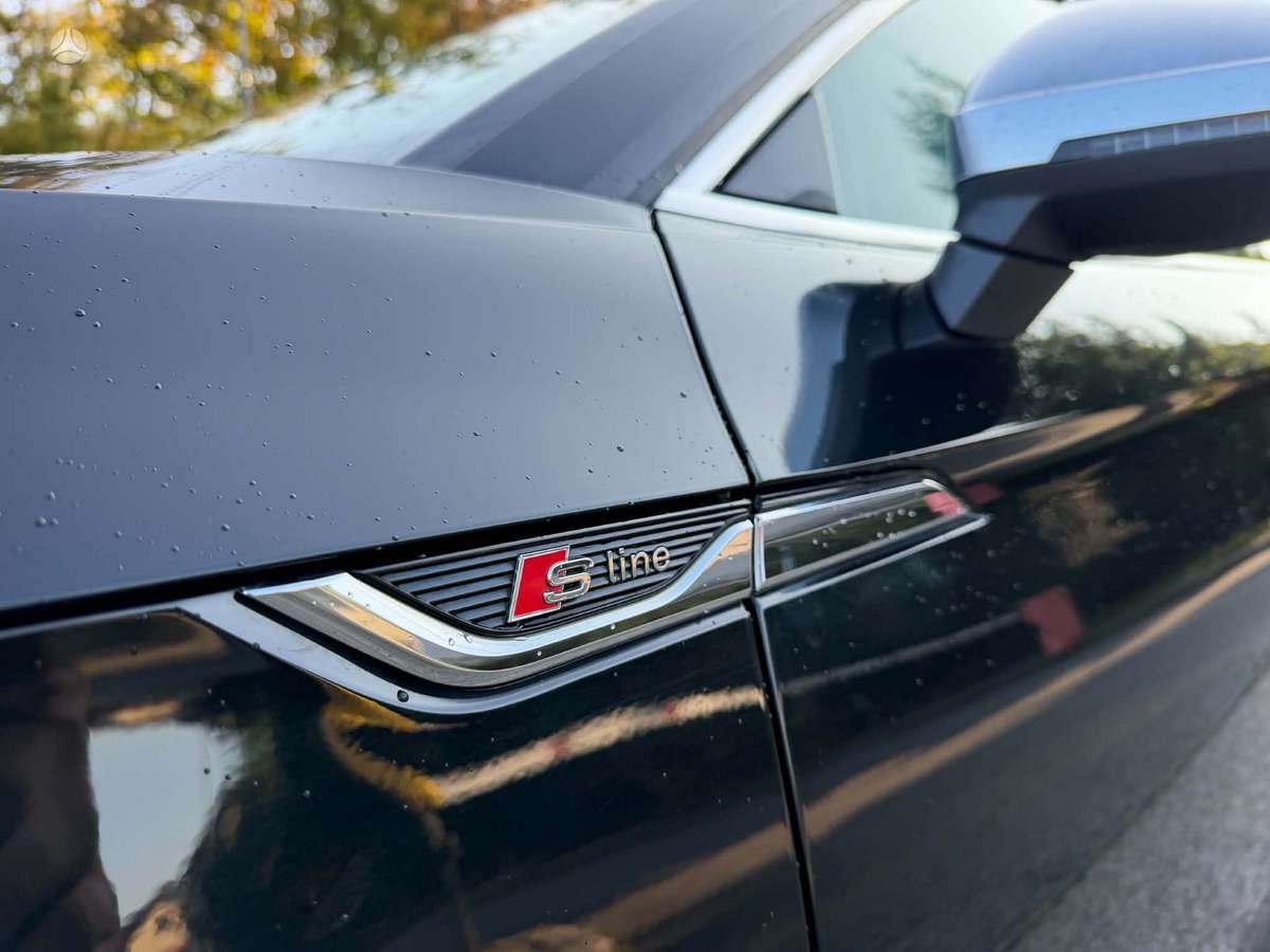 Audi S5, 3.0 l., Седан
