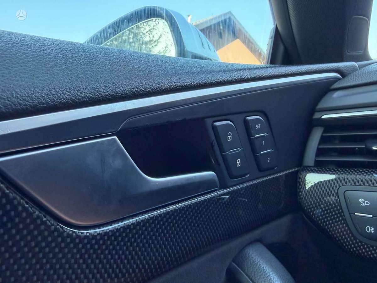 Audi S5, 3.0 l., Седан