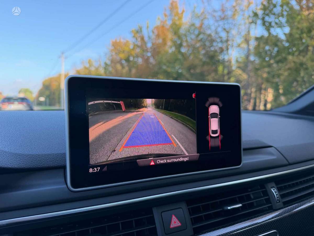 Audi S5, 3.0 l., Седан