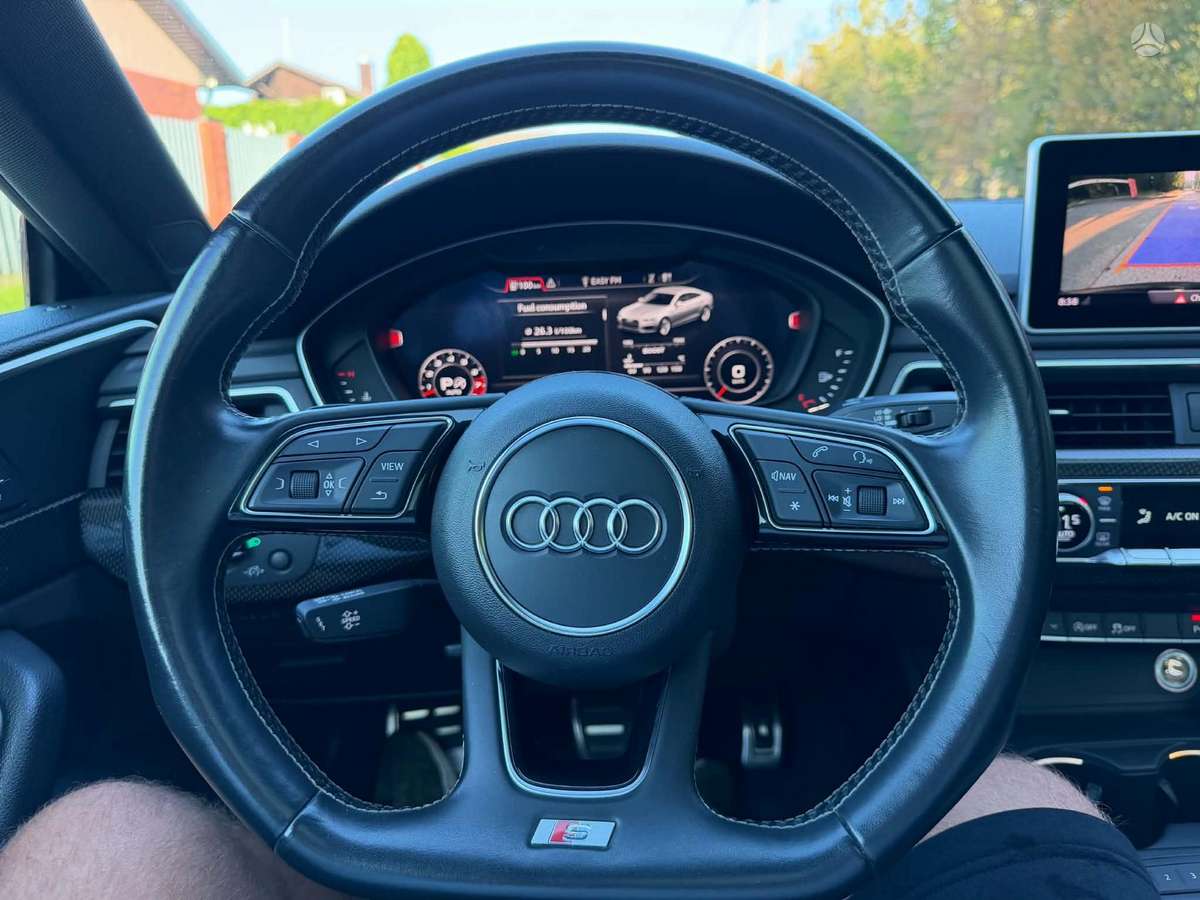 Audi S5, 3.0 l., Седан