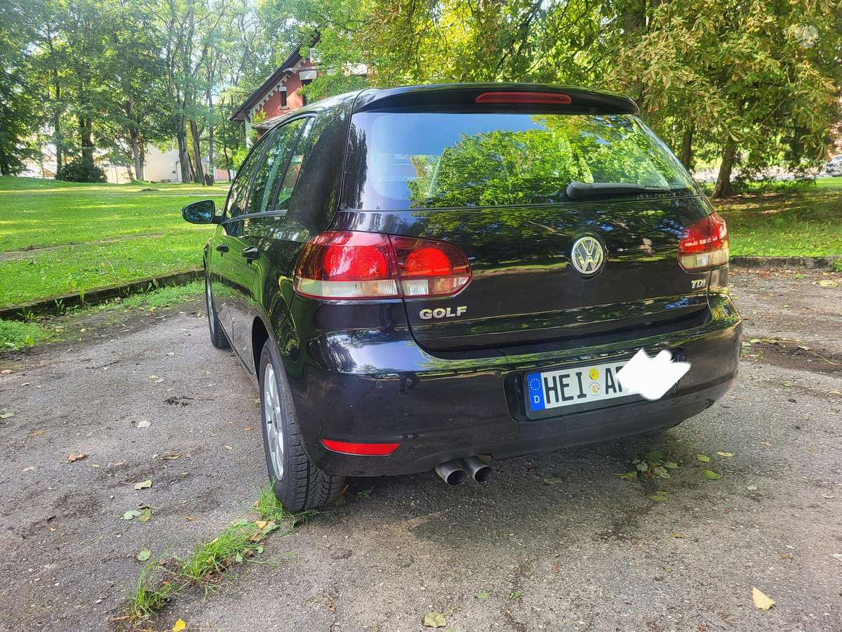 Volkswagen Golf - 3