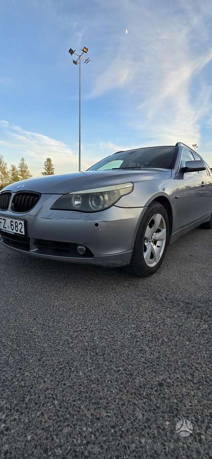 BMW 530, 3.0 l., wagon