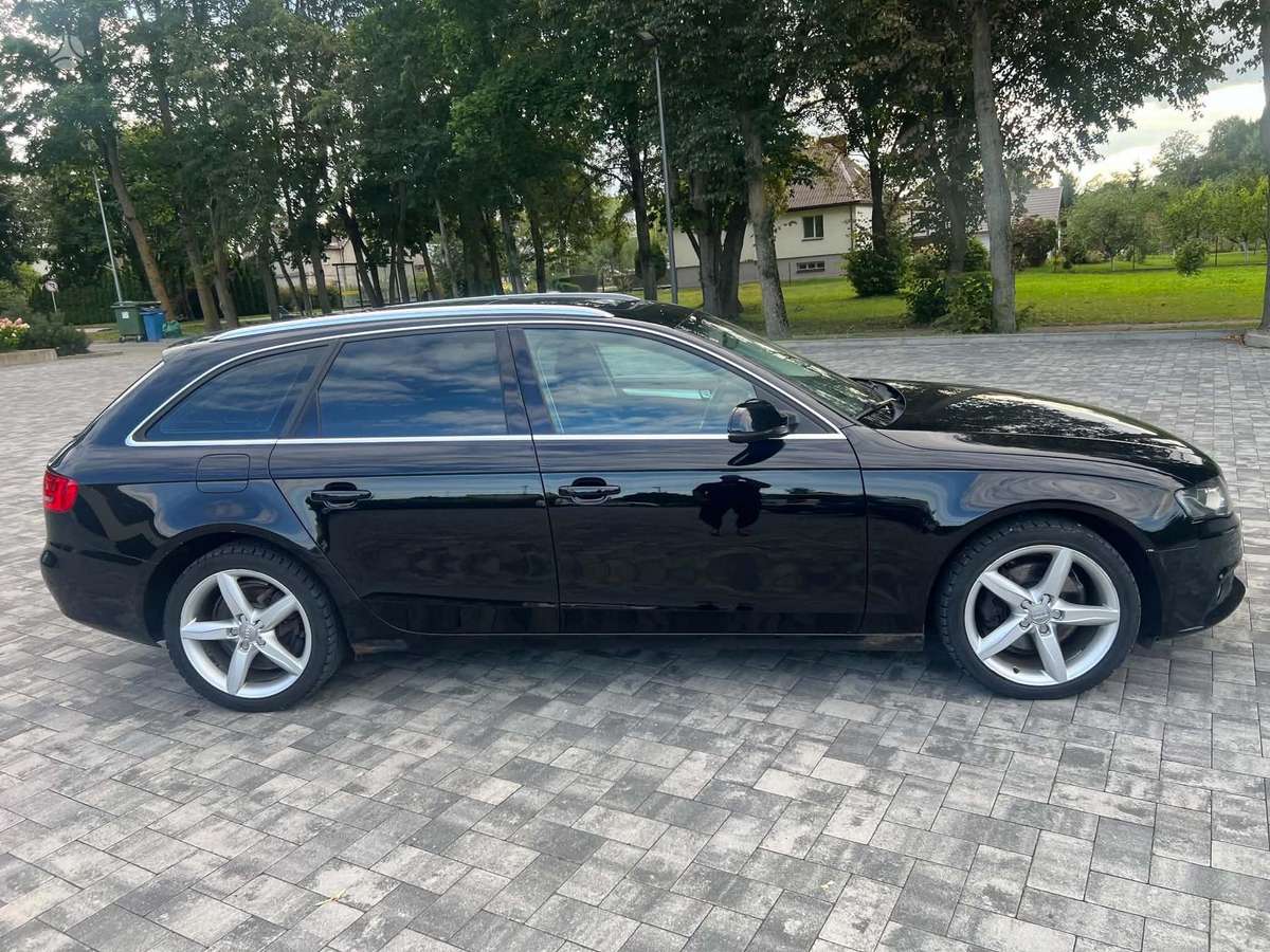 Audi A4, 2.0 l., Универсал