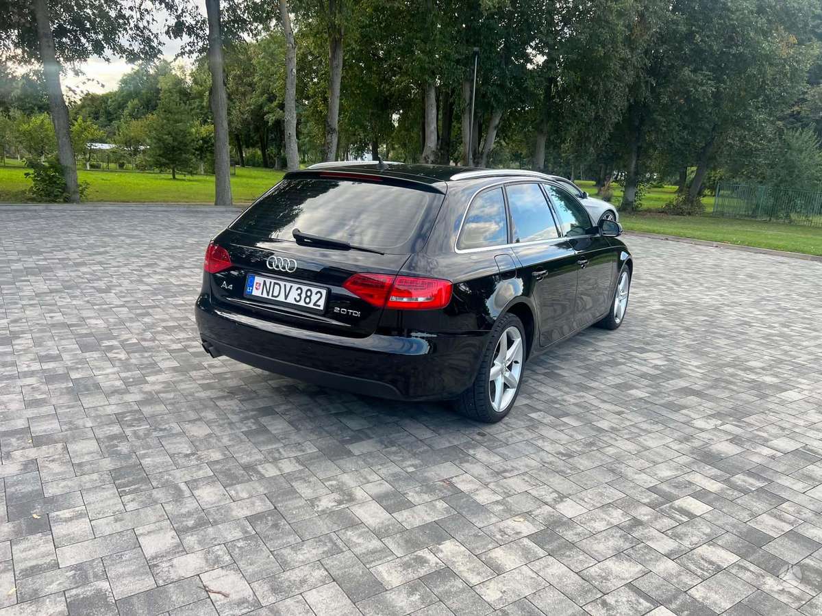Audi A4, 2.0 l., Универсал