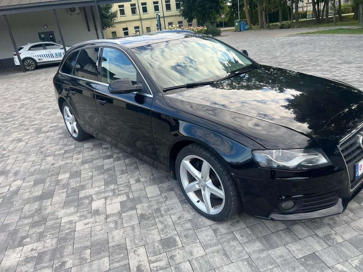 Audi A4, 2.0 l., Универсал