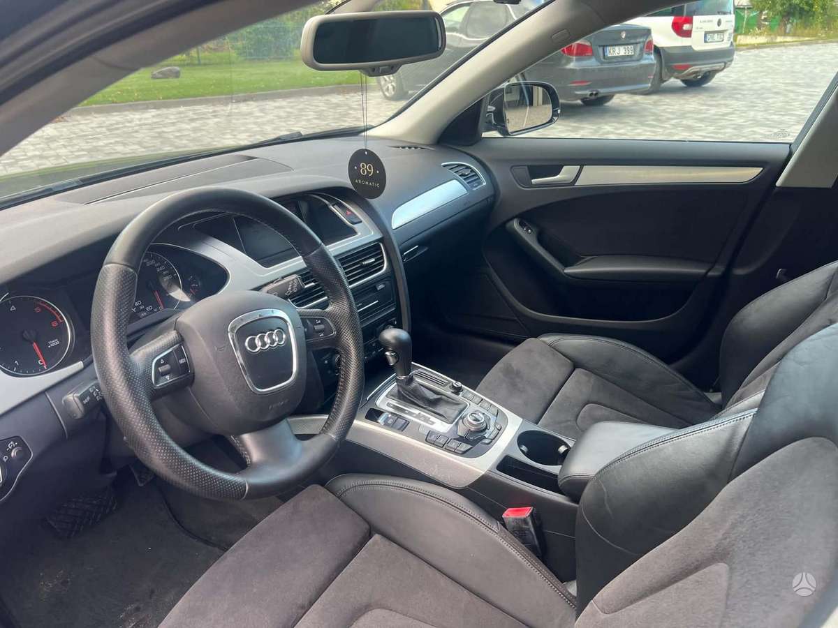 Audi A4, 2.0 l., Универсал