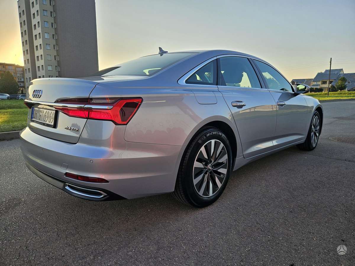 Audi A6, 2.0 l., Седан