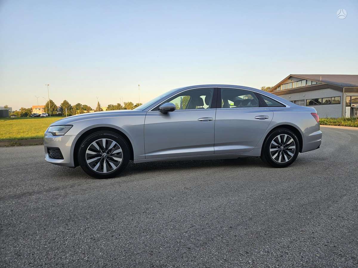 Audi A6, 2.0 l., Седан