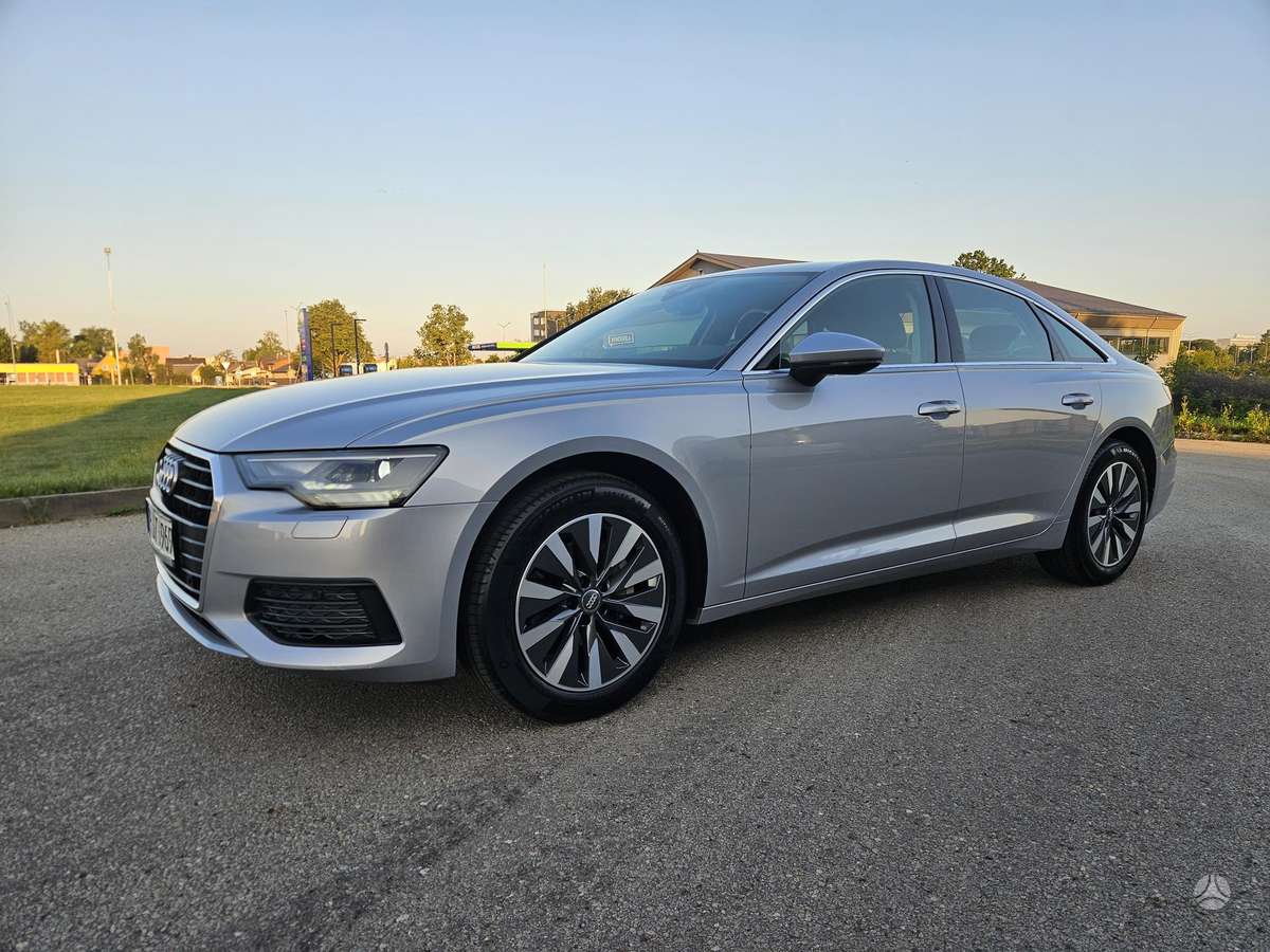 Audi A6, 2.0 l., Седан