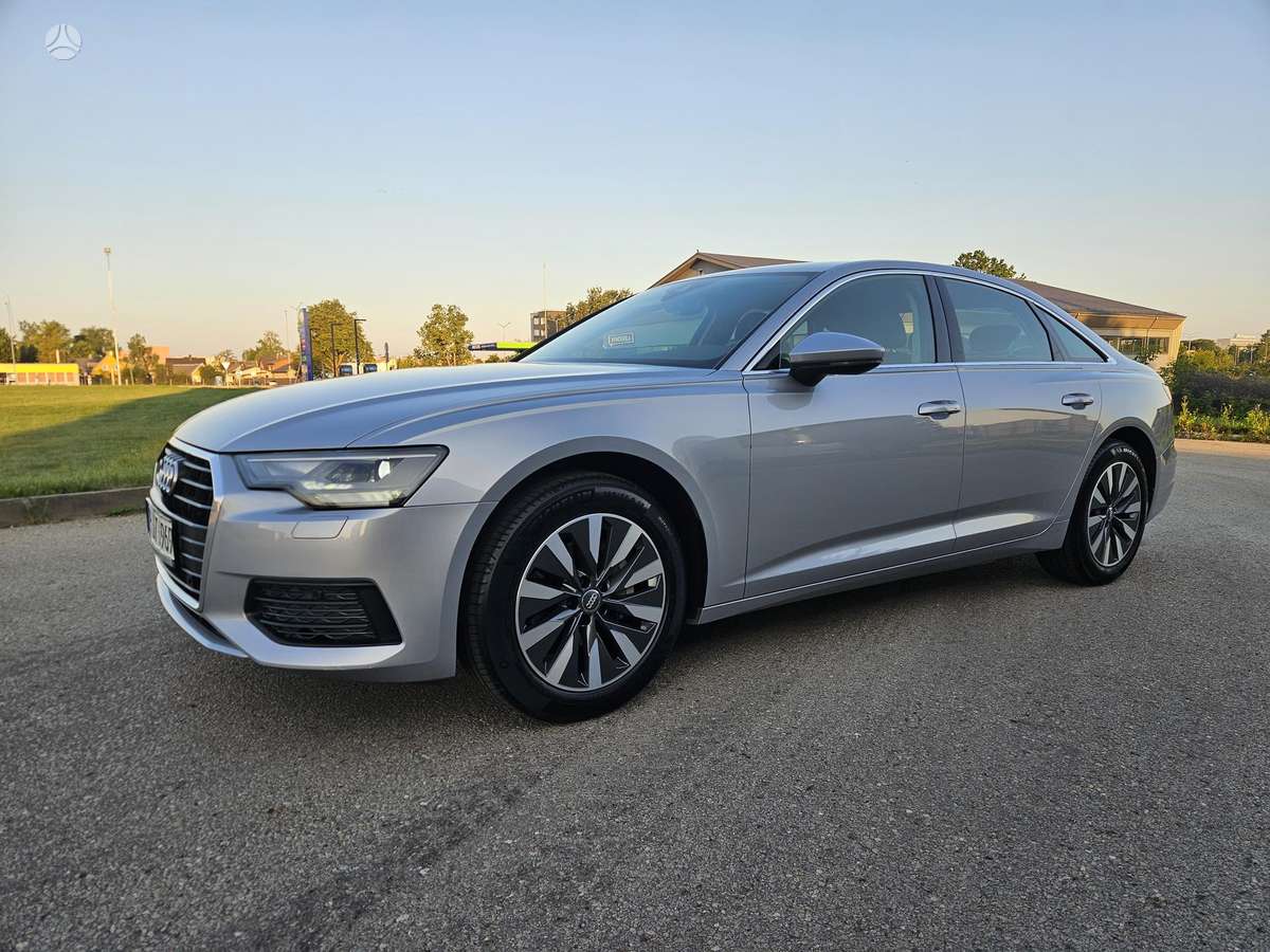 Audi A6, 2.0 l., Седан