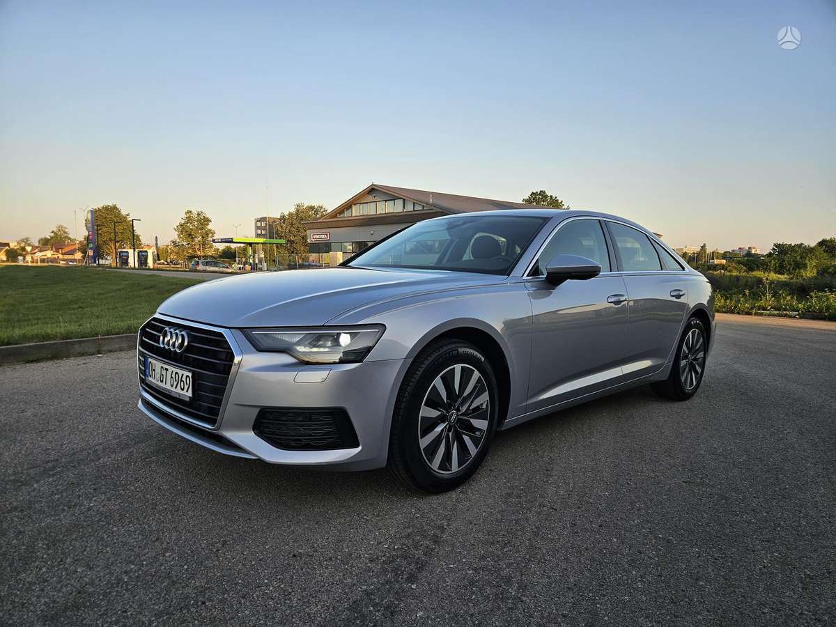 Audi A6, 2.0 l., Седан