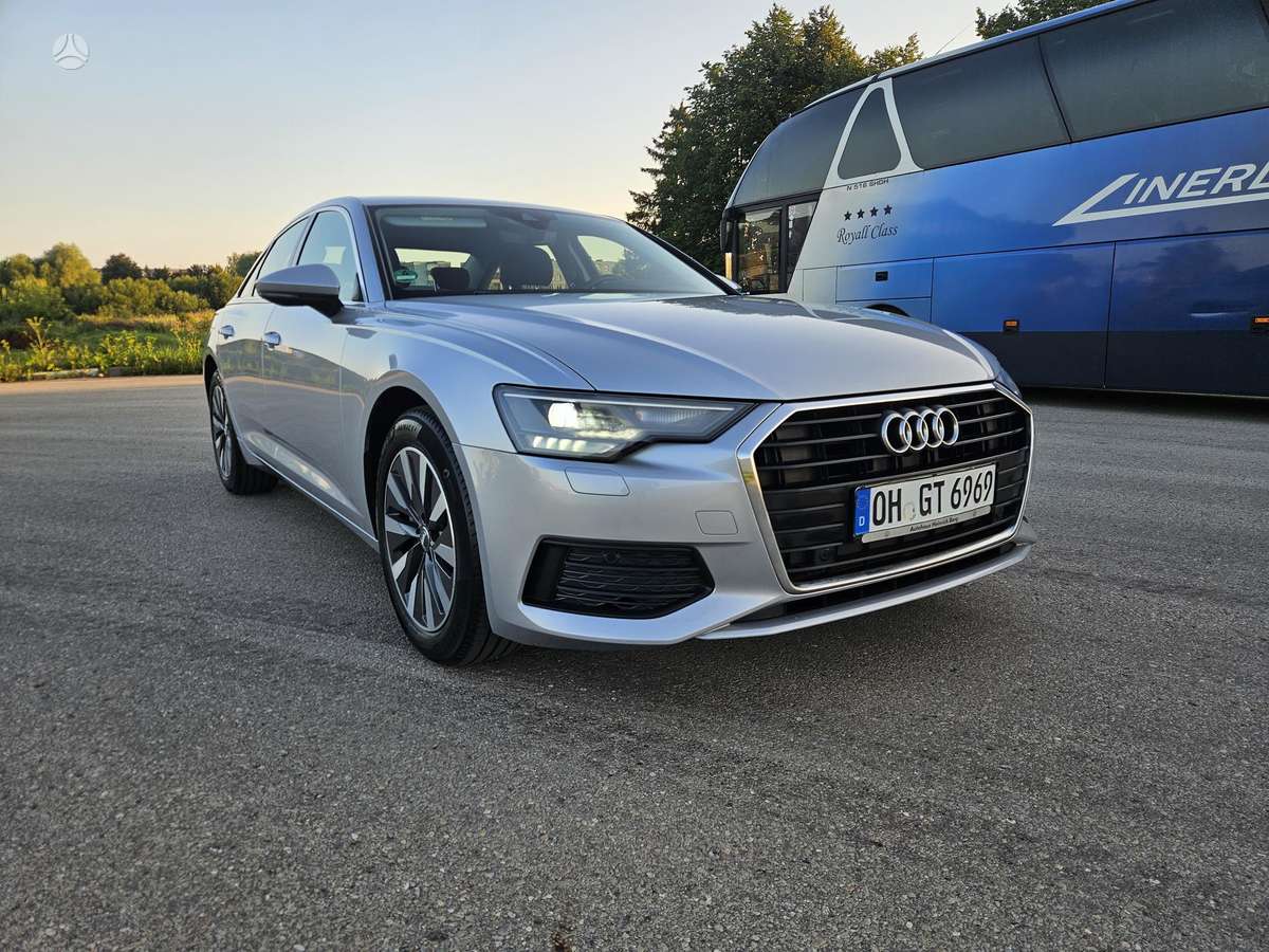 Audi A6, 2.0 l., Седан