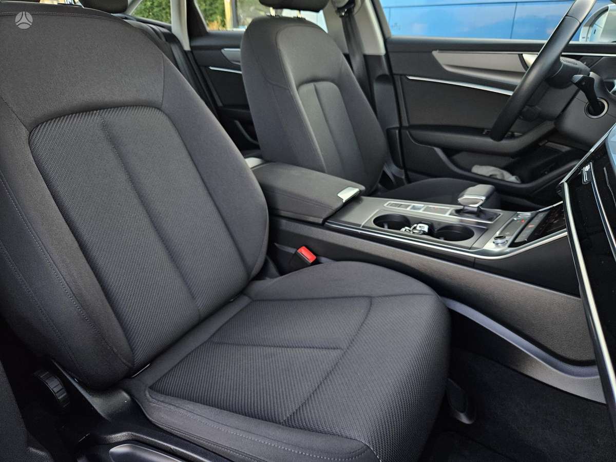 Audi A6, 2.0 l., Седан