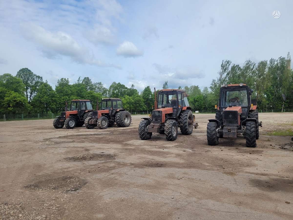 MTZ Belarus-1025, тракторы