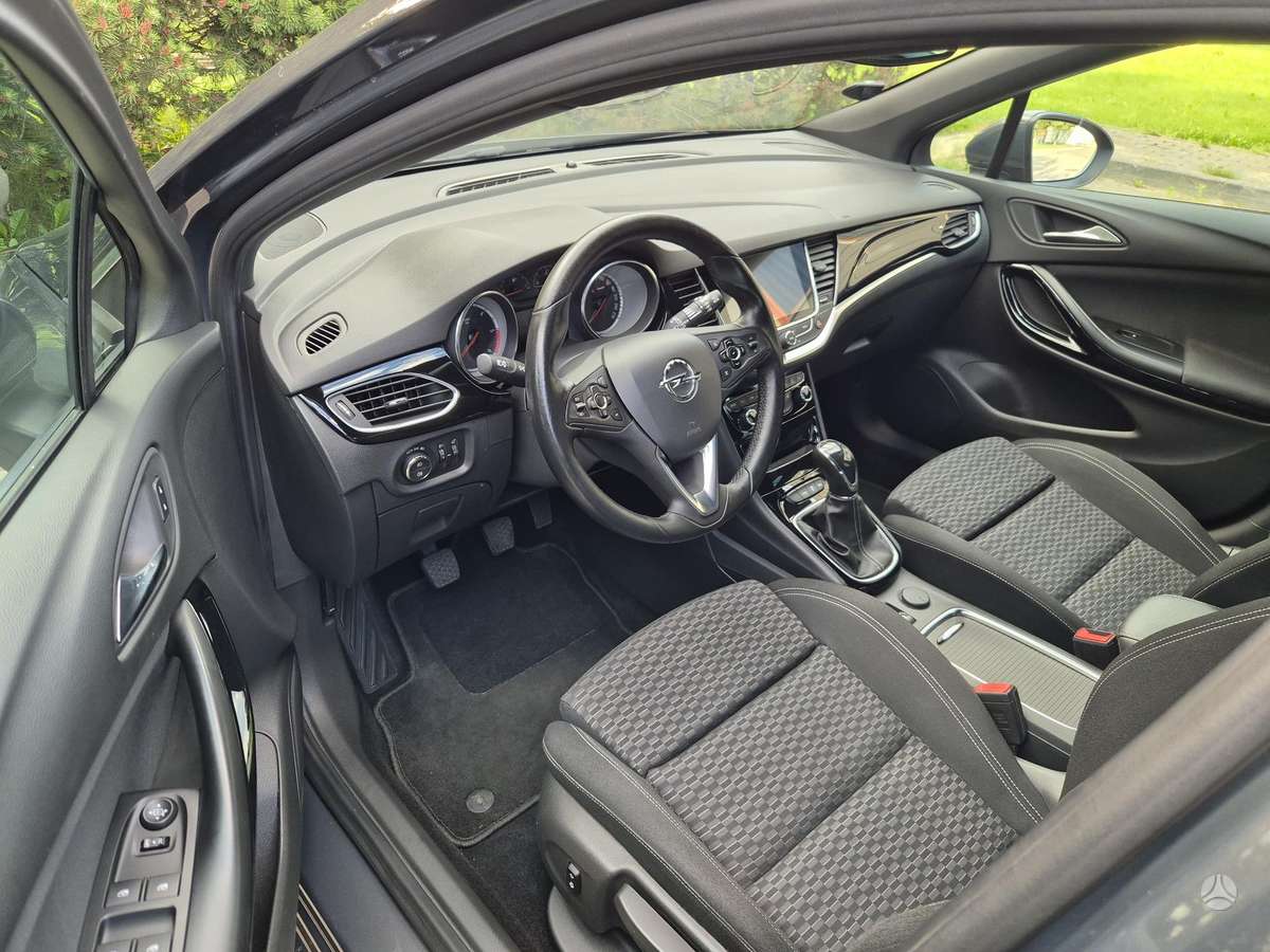 Opel Astra, 1.6 l., Хэтчбек