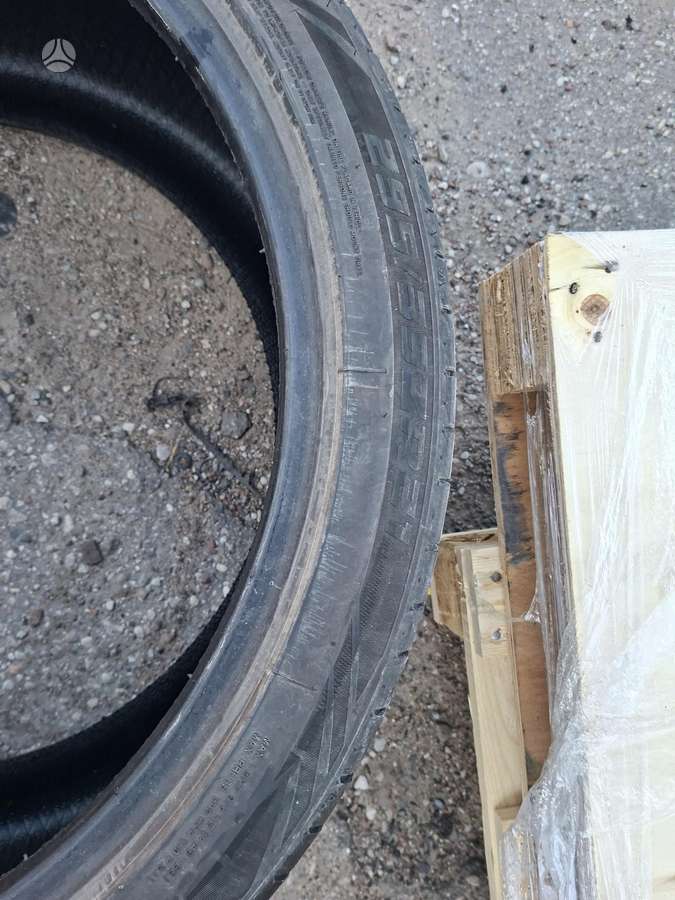 Tracmax, vasarinės 295/35 R21