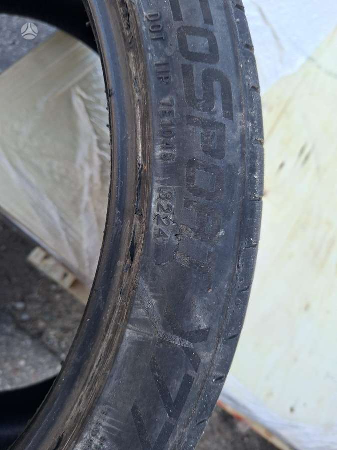 Tracmax, vasarinės 295/35 R21