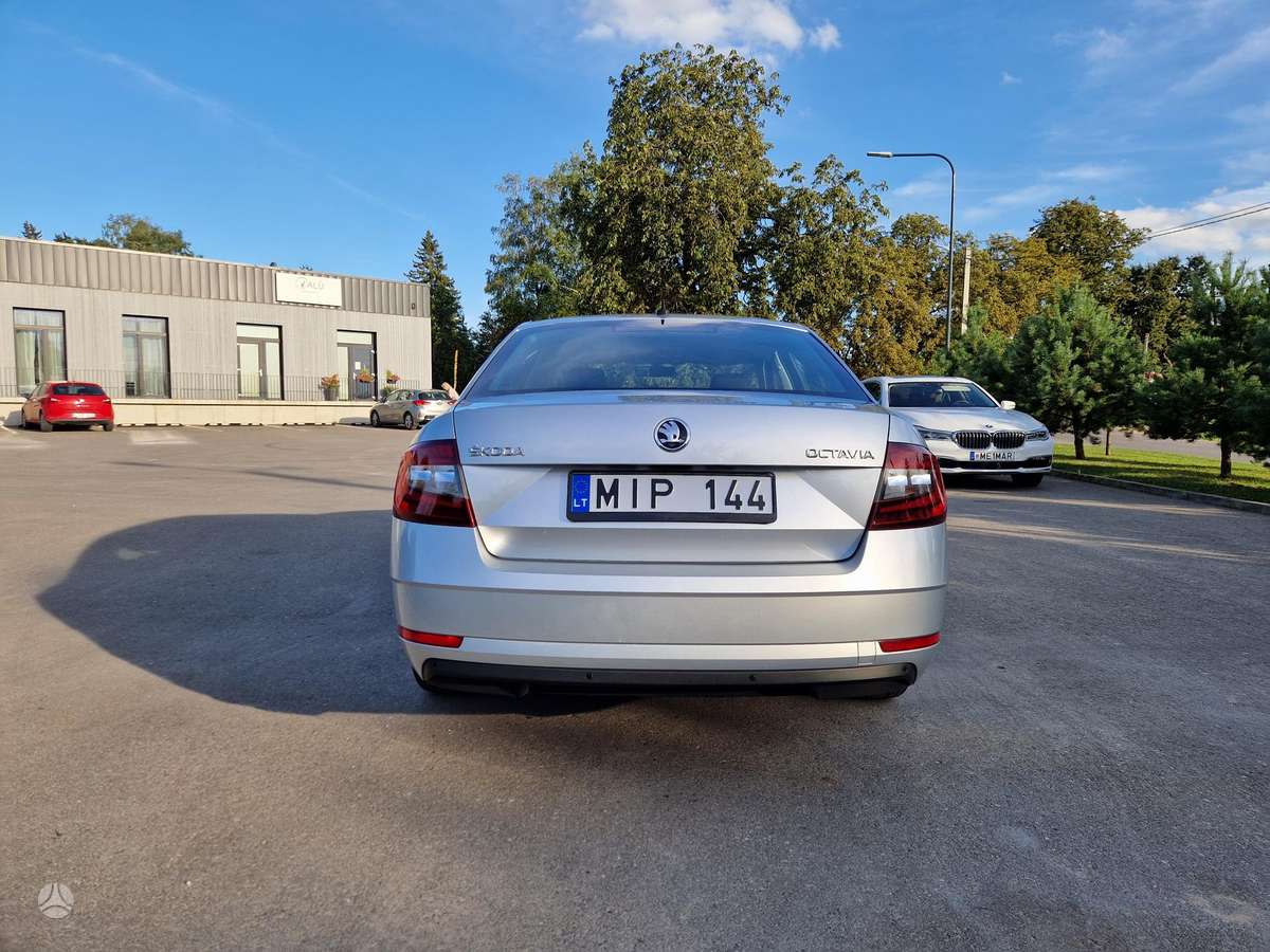 Škoda Octavia - 4