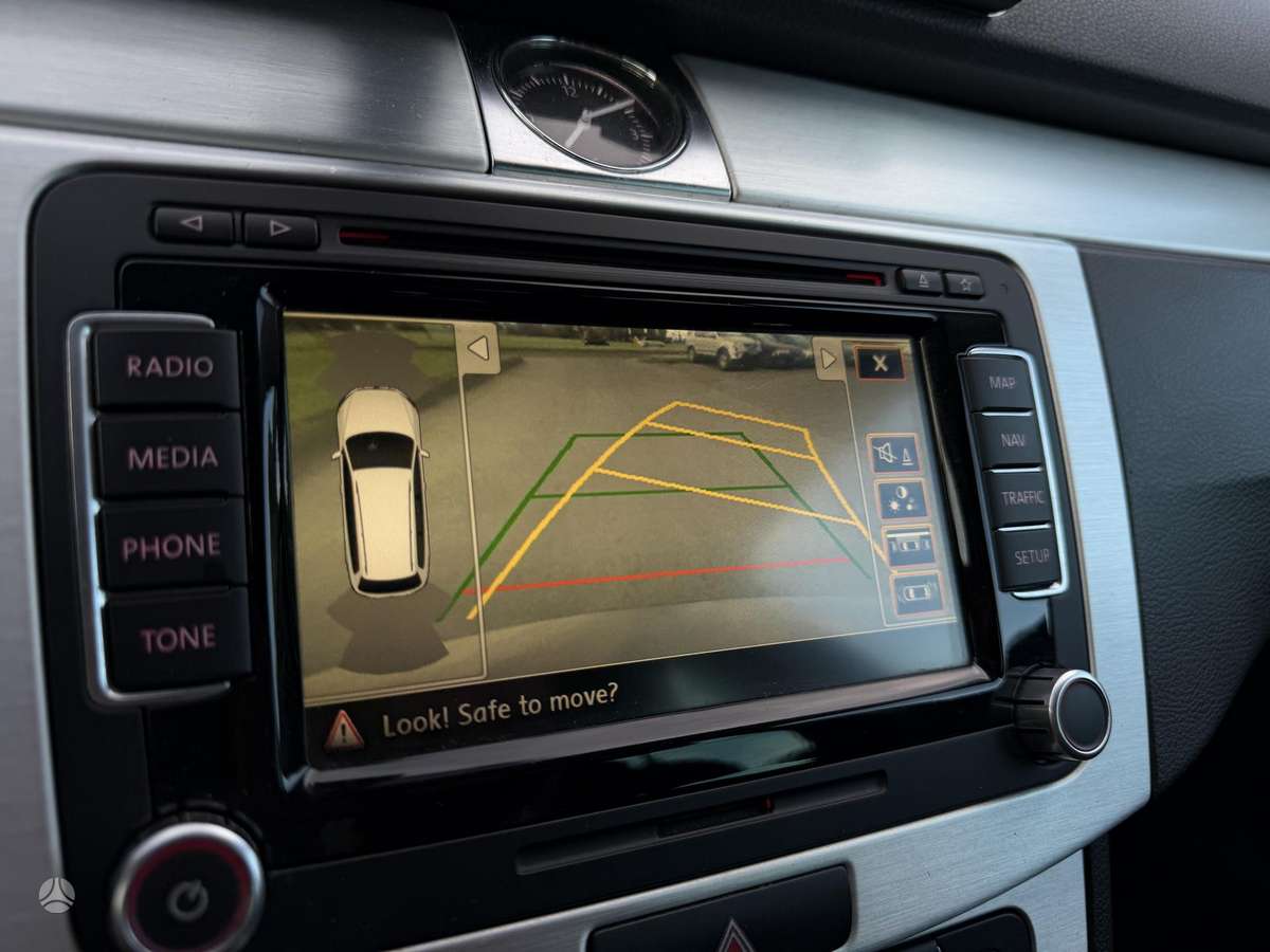 Volkswagen Passat, 2.0 l., Универсал