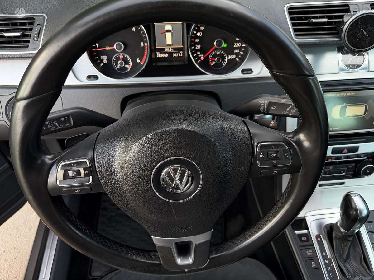 Volkswagen Passat, 2.0 l., Универсал