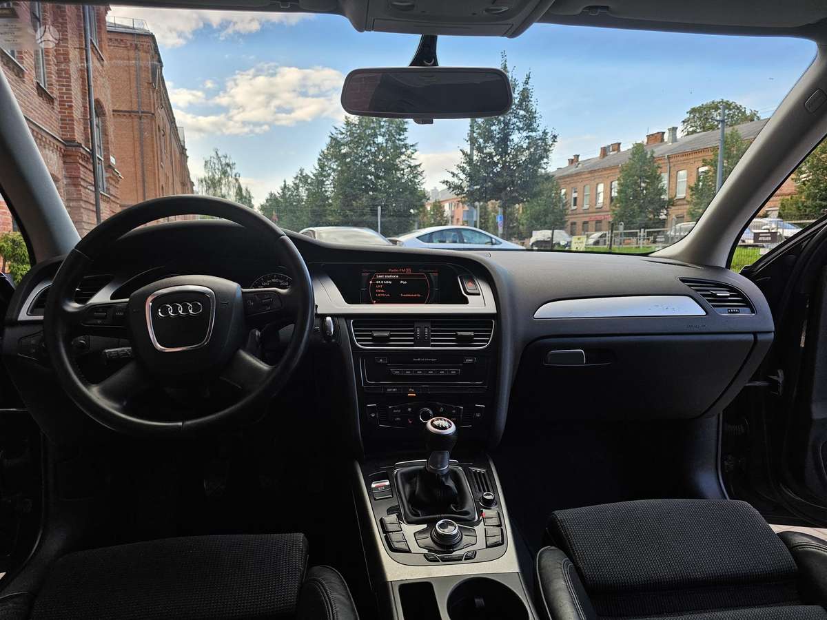 Audi A4, 2.0 l., Универсал