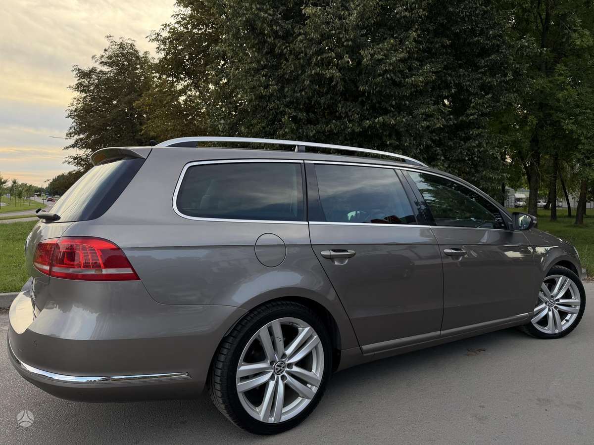Volkswagen Passat, 2.0 l., Универсал