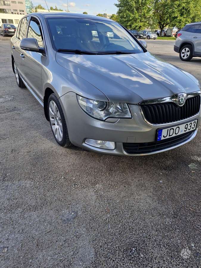 Škoda Superb - 1