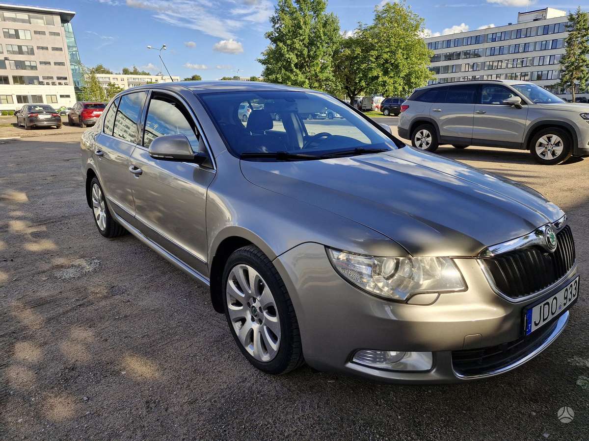 Škoda Superb - 7