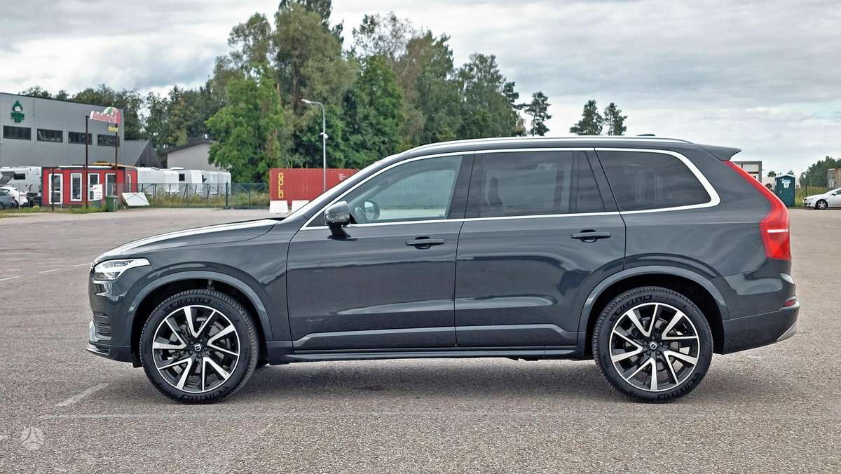Volvo XC90 - 8