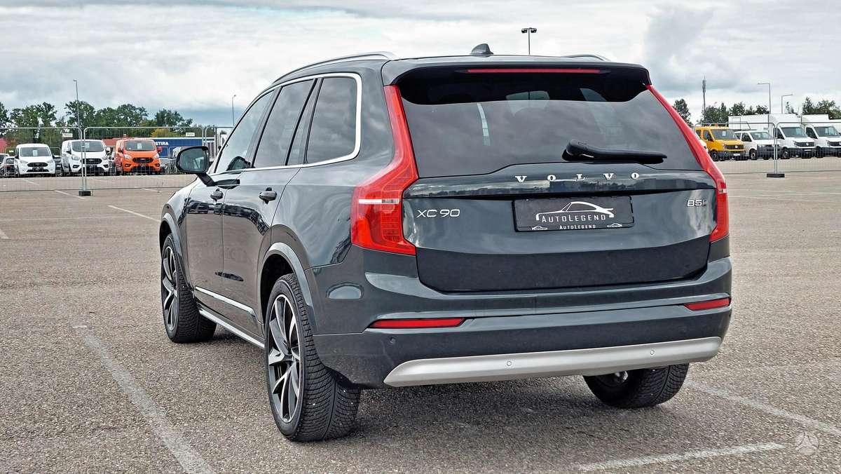 Volvo XC90 - 4