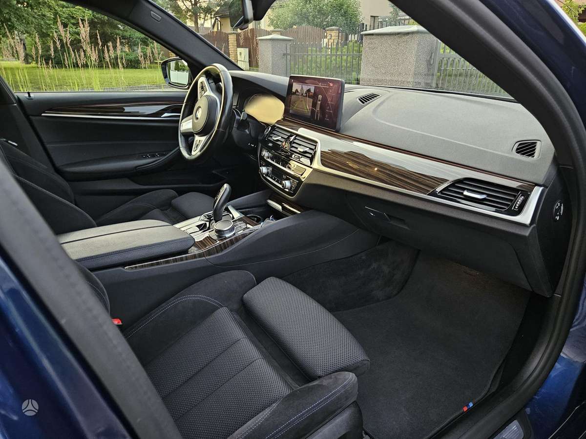 BMW 520, 2.0 l., wagon